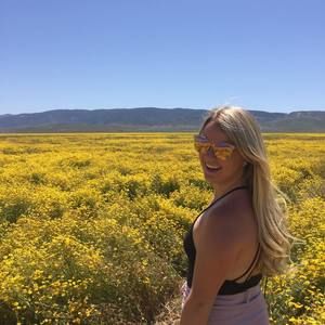 Meet your Posher, Brooke